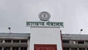 The verdict in Malegaon blast case came after 17 years, all 7 accused including Sadhvi Pragya Thakur were acquitted, BJP said Congress should answer saffron terrorism (23)-CMPwKEURKj.jpg